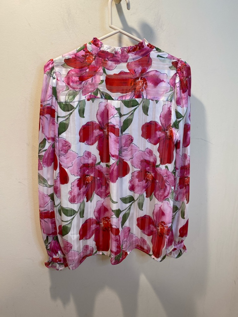 Joie White Blouse with Pink & Red Floral Print Sz M - Picture 8 of 11